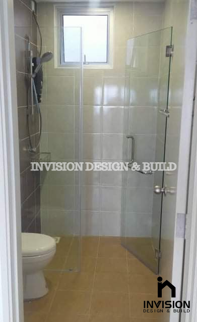 SHOWER SCREEN 4